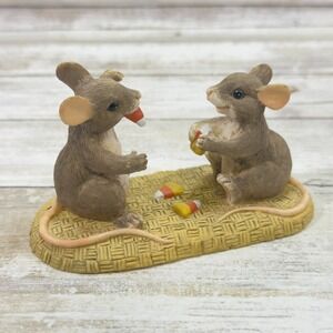 Charming Tails #85/607 CANDY CORN VAMPIRE Figurine Mice Halloween Fitz and Floyd